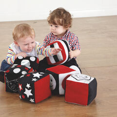 Soft cubes for babies 2025