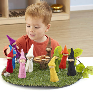 Small World Woodland Fairies and Elves 10pcs