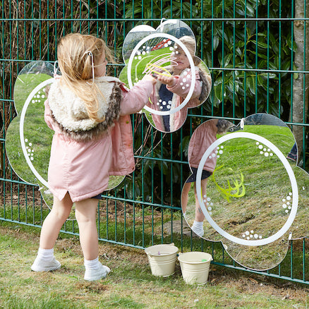 Mark Making Mirror Daisies