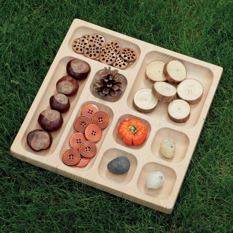 Natural Tinker Tray (9 section)