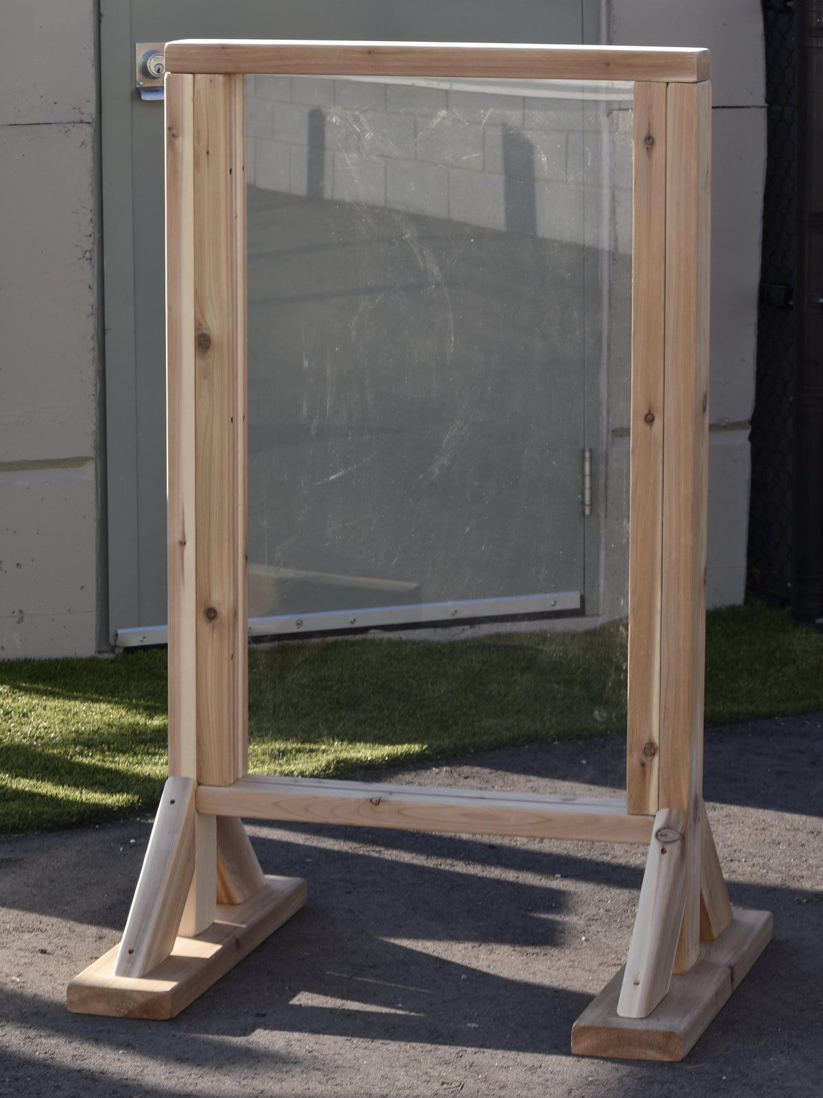 Outdoor Art Easel Made from North American Cedar