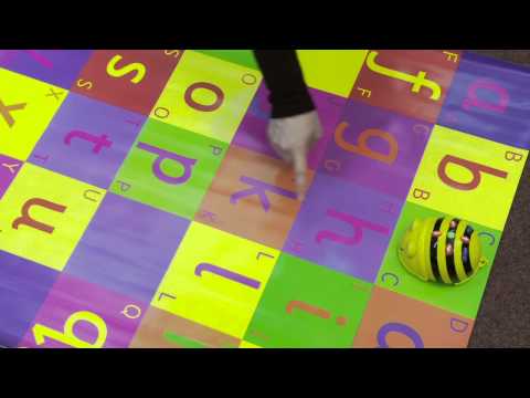 Bee-Bot© and Blue-Bot Alphabet Mat